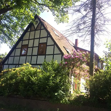 1 In Rosengarten/hamburg *